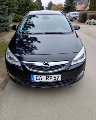 Opel Astra cena 25900 przebieg: 123000, rok produkcji 2012 z Bukowno małe 67